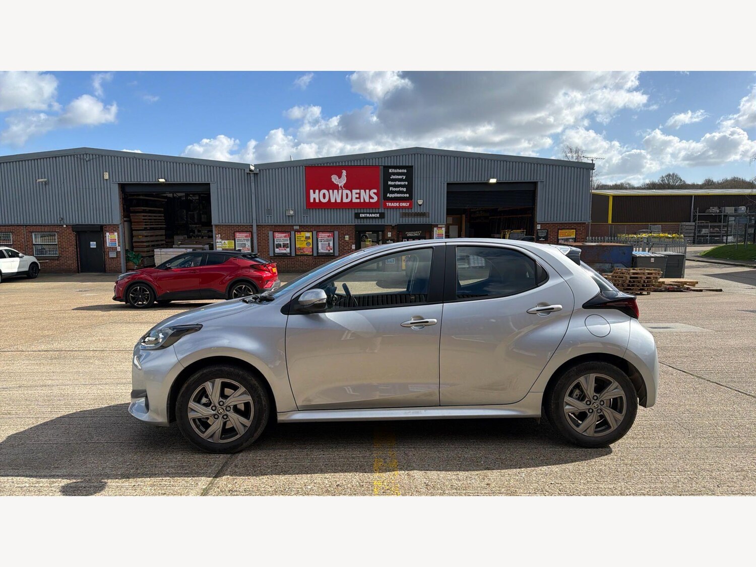 Used Toyota Yaris 2025 for sale - 77909117: Photo 19