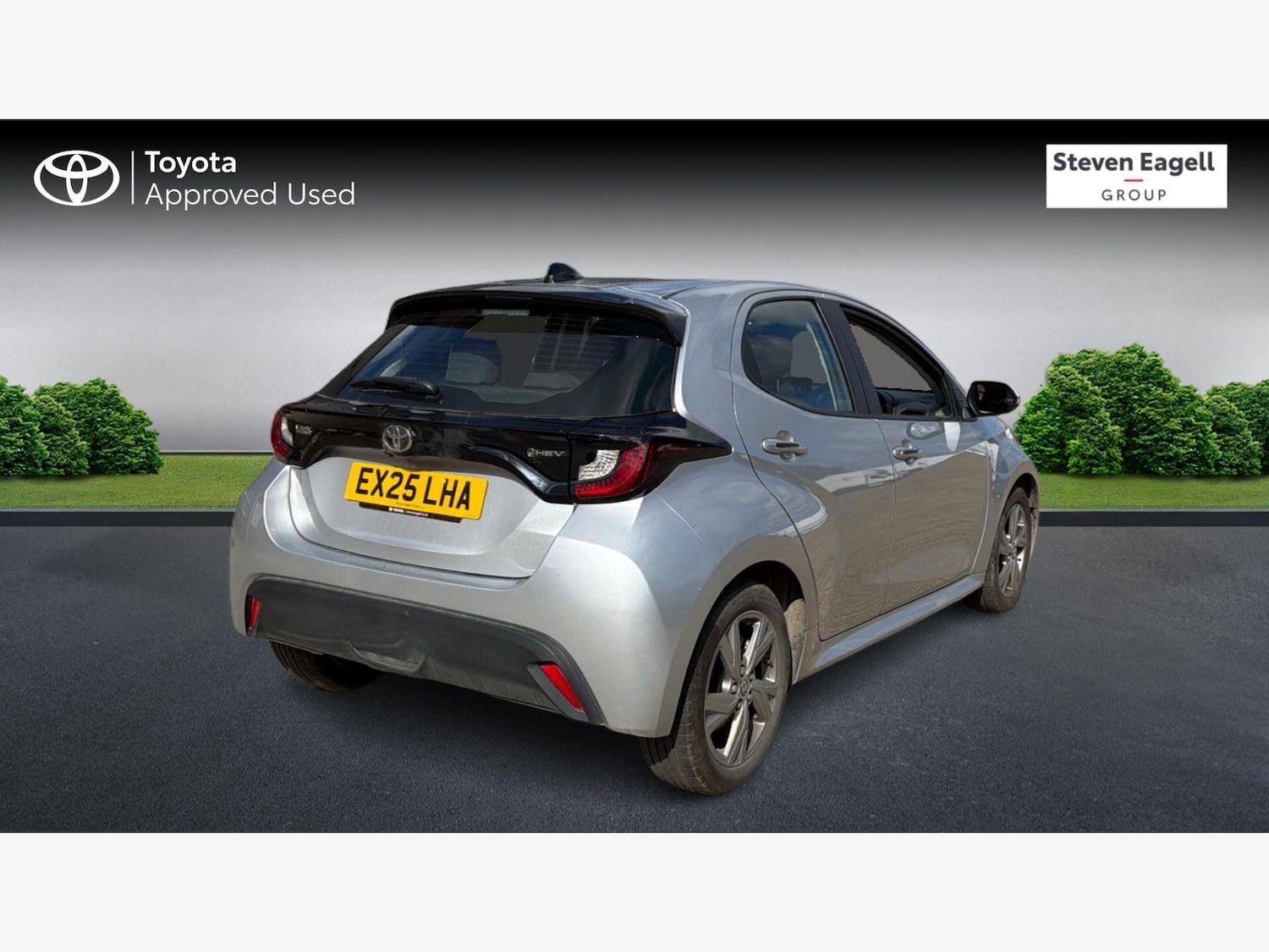 Used Toyota Yaris 2025 for sale - 77909117: Photo 2