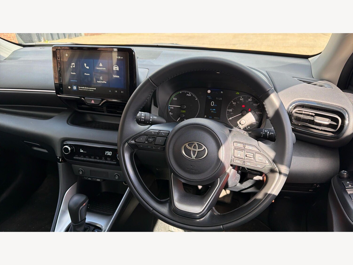 Used Toyota Yaris 2025 for sale - 77909117: Photo 8