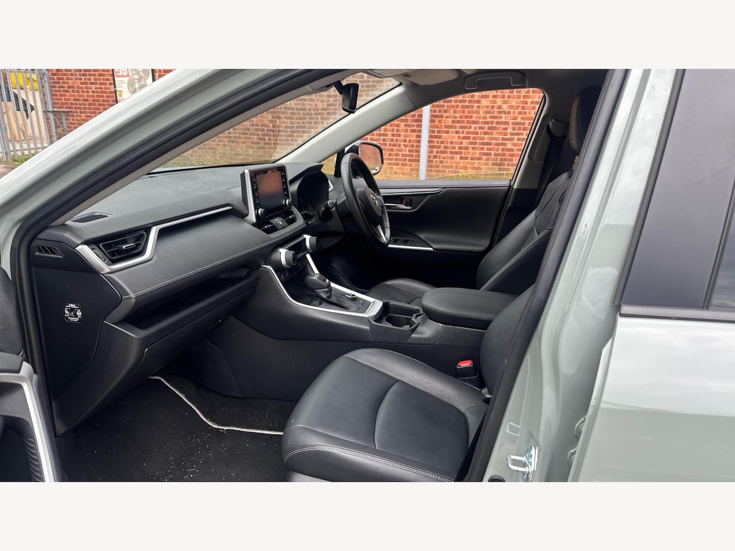 Used Toyota RAV4 2022 for sale - 76549355: Photo 12