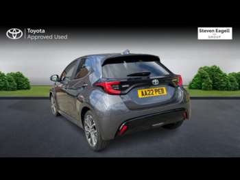 Used Toyota Yaris 2022 for sale - 74810187: Photo