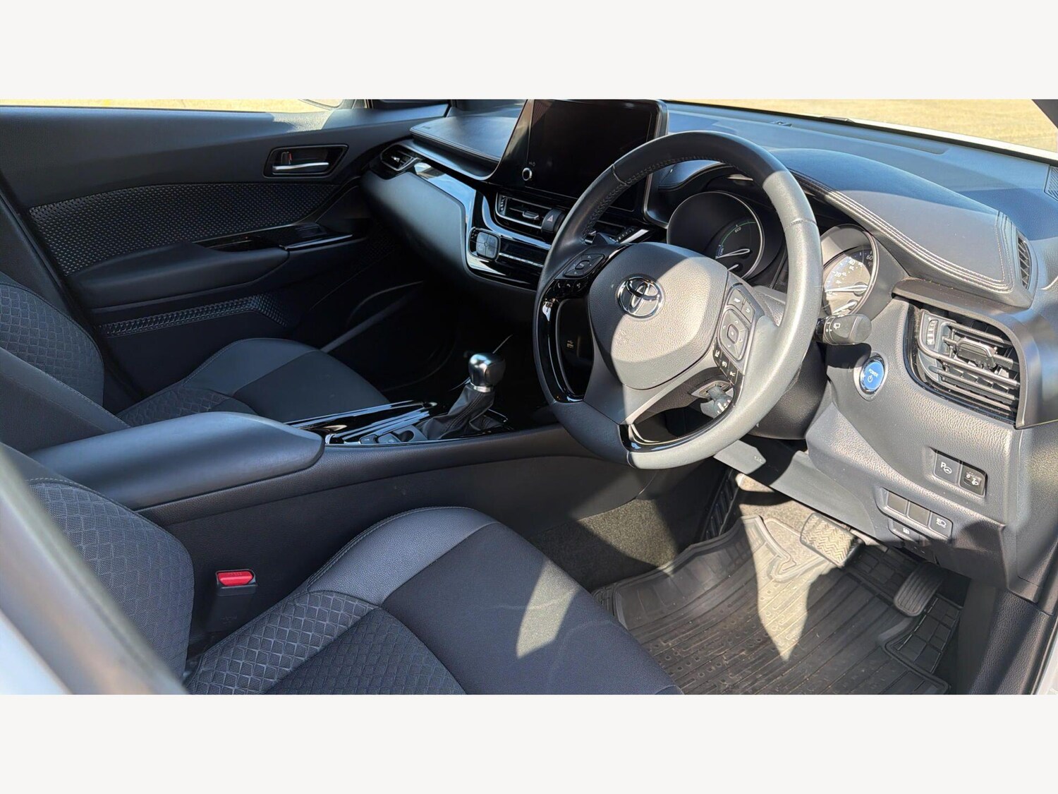 Used Toyota C-HR 2023 for sale - 77908713: Photo 13