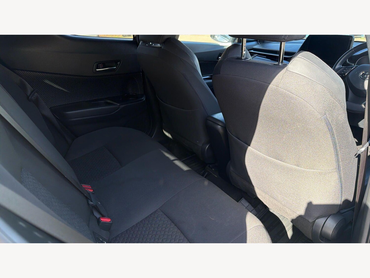 Used Toyota C-HR 2023 for sale - 77908713: Photo 14