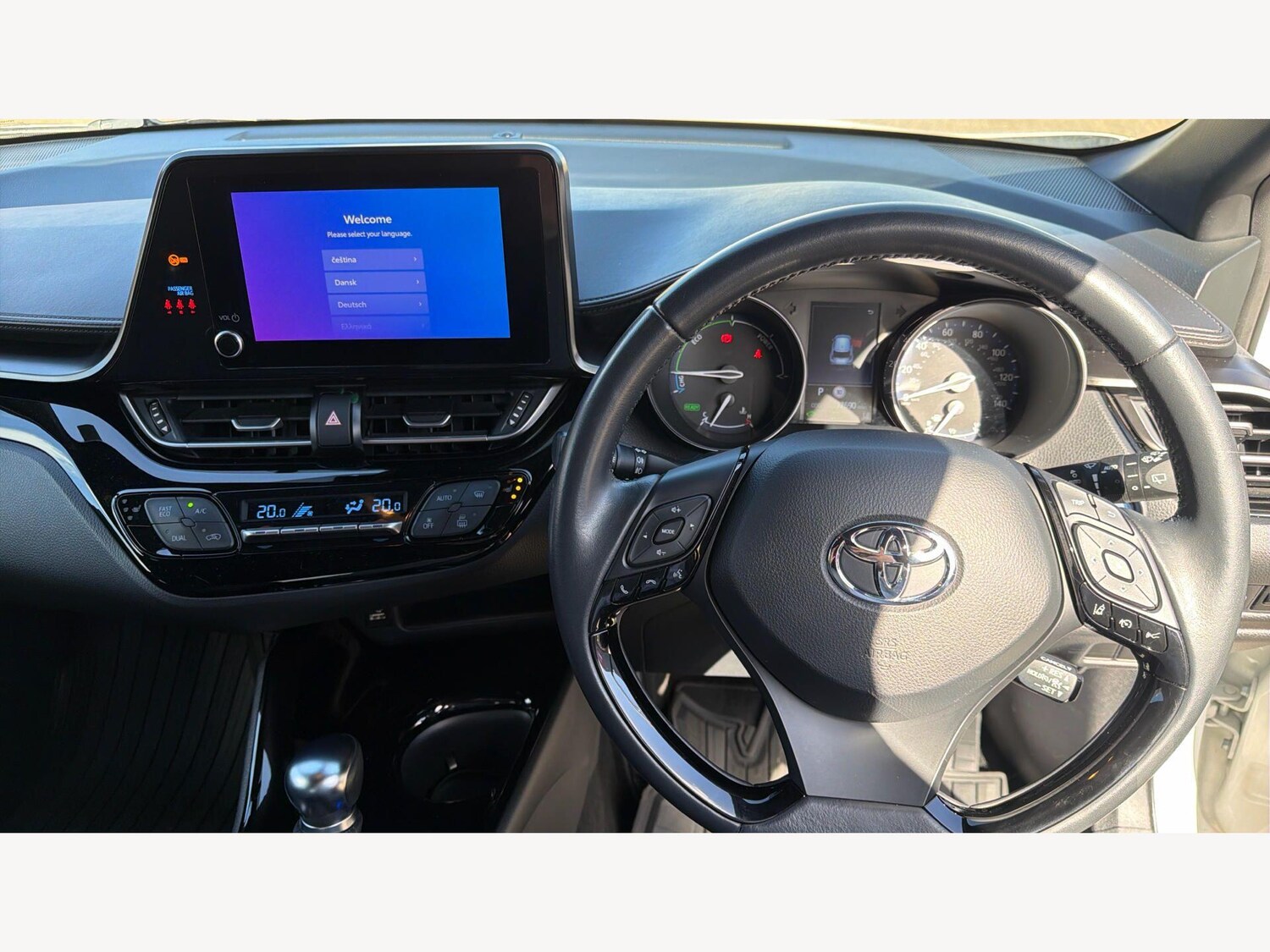 Used Toyota C-HR 2023 for sale - 77908713: Photo 8