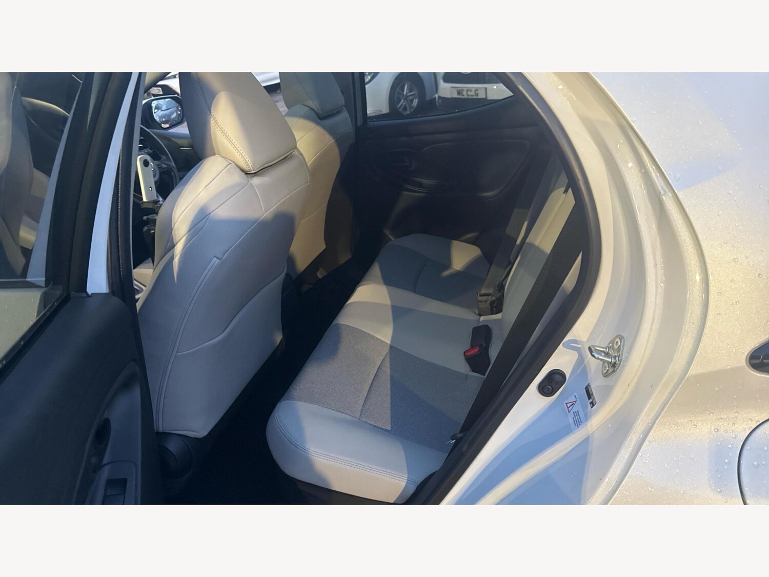 Used Toyota Yaris for sale - 77808865: Photo 15