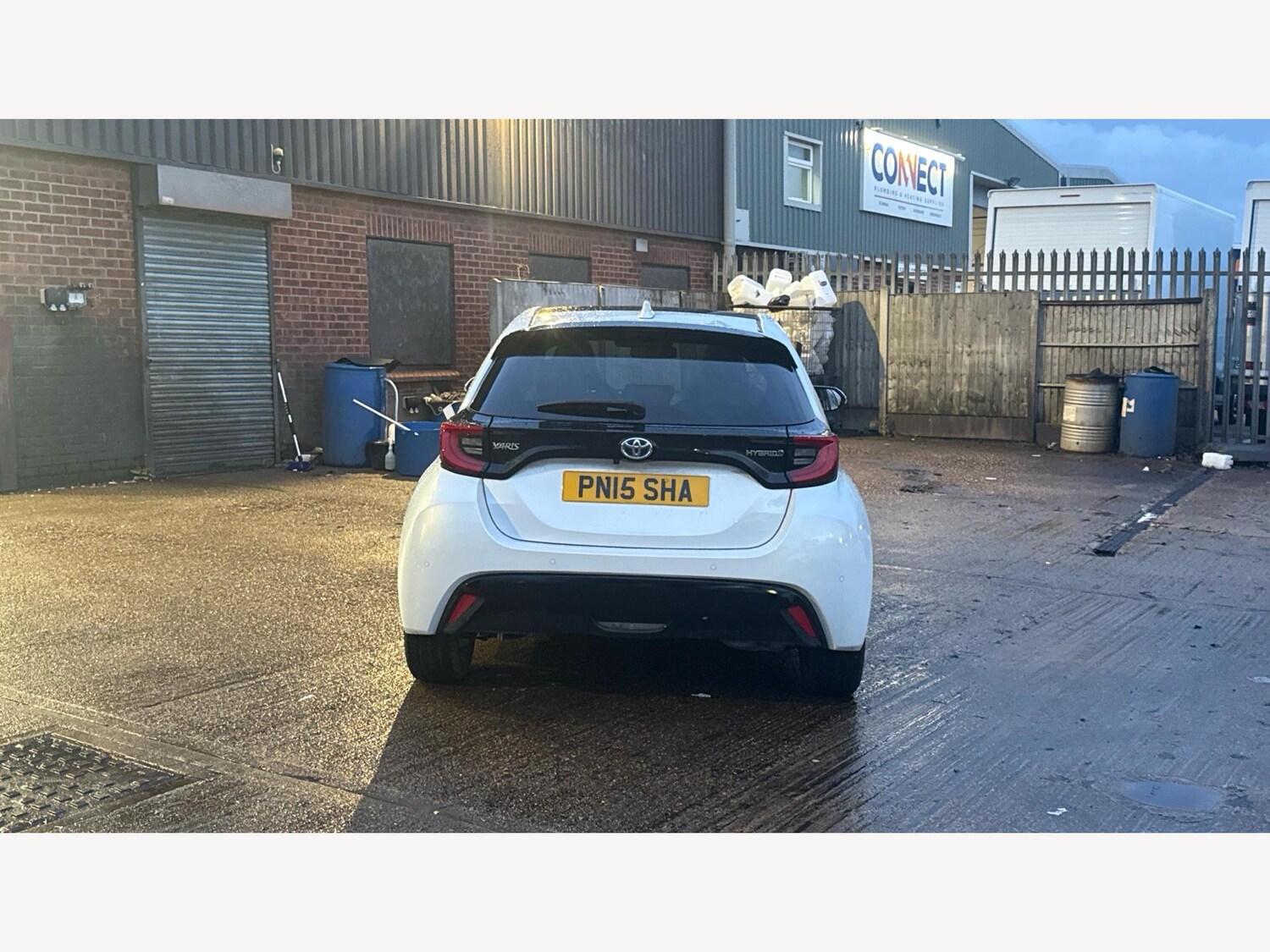 Used Toyota Yaris for sale - 77808865: Photo 21