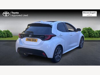 Used Toyota Yaris 2023 for sale - 77808865: Photo