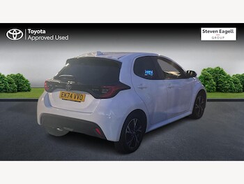 Used Toyota Yaris 2024 for sale - 77671284: Photo