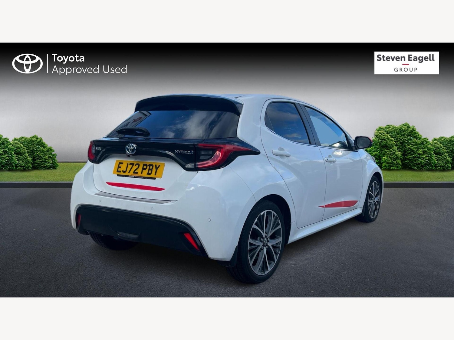 Used Toyota Yaris 2022 for sale - 76613309: Photo 2