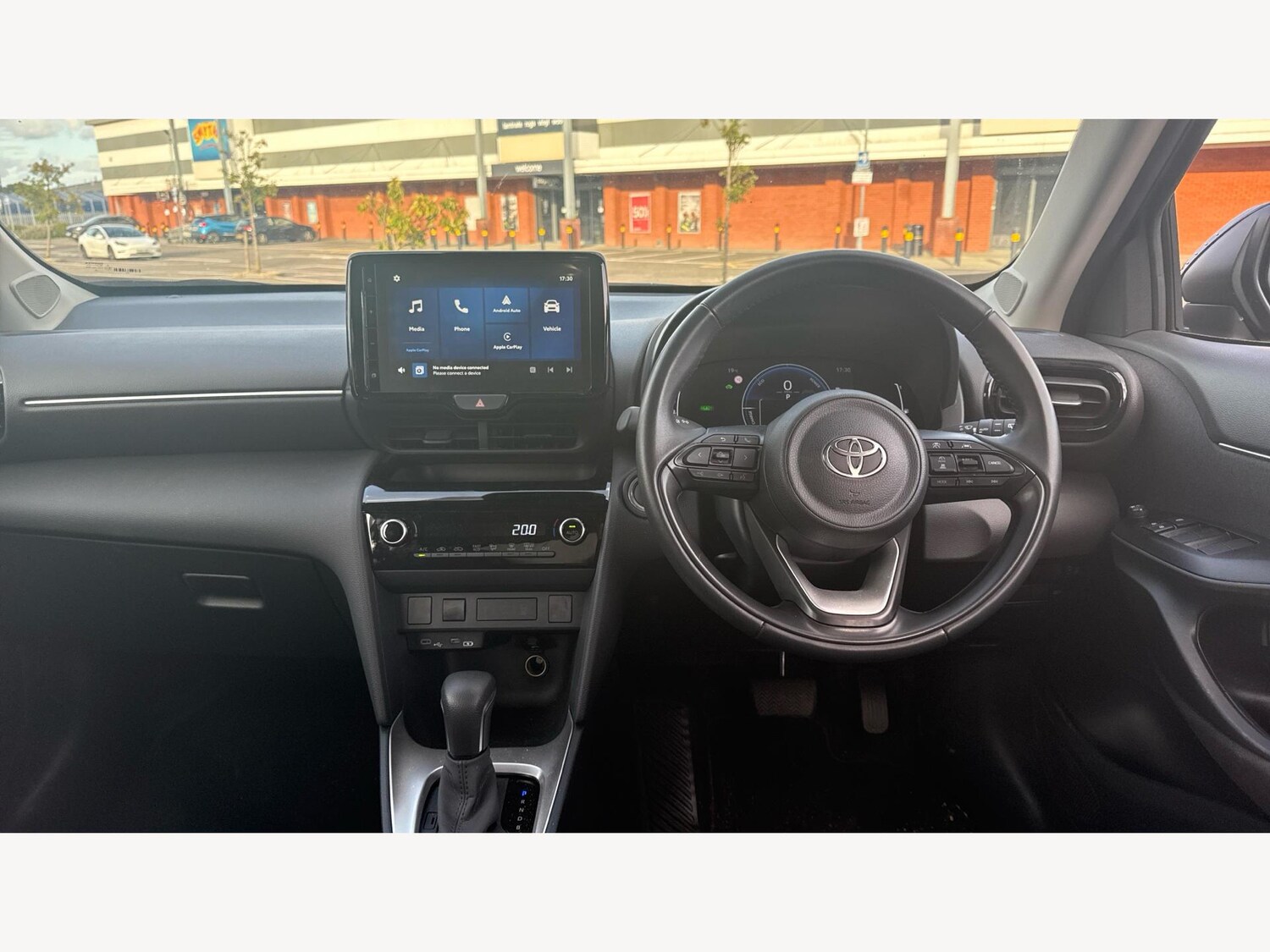 Used Toyota Yaris Cross 2024 for sale - 76259016: Photo 7