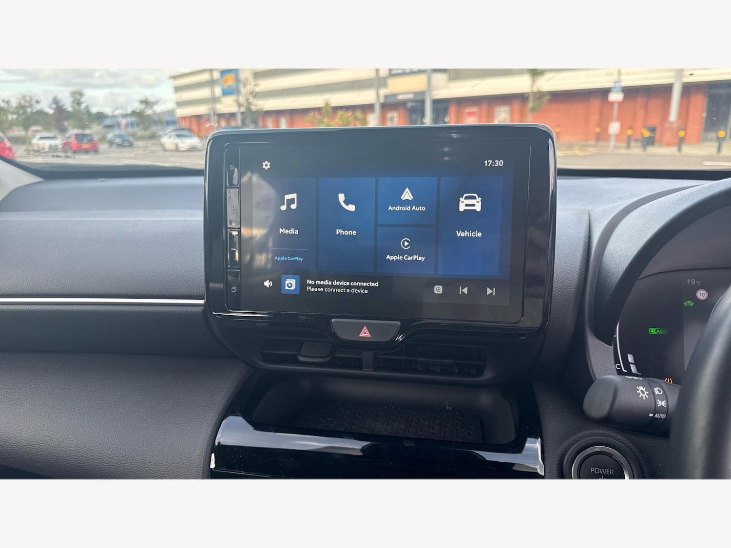 Used Toyota Yaris Cross 2024 for sale - 76259016: Photo 9