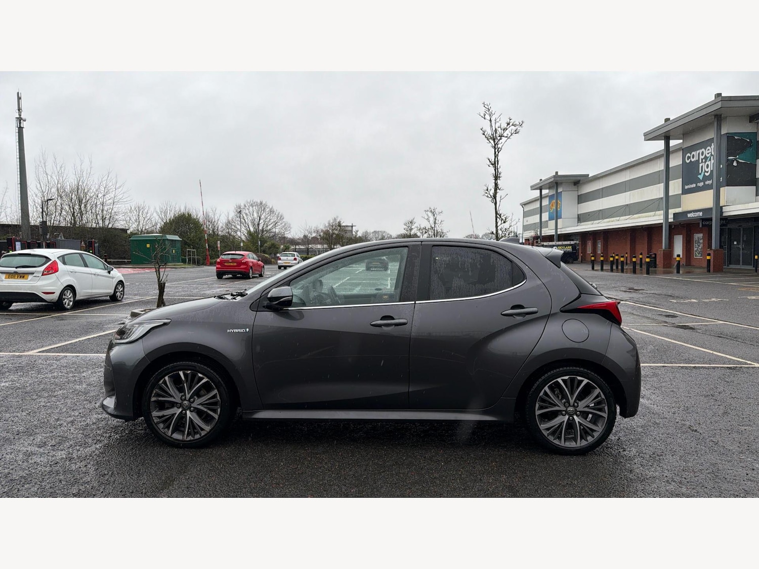 Used Toyota Yaris 2020 for sale - 77279411: Photo 19