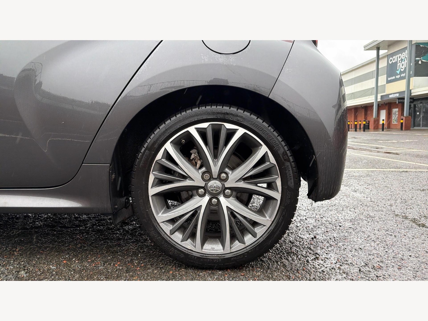 Used Toyota Yaris 2020 for sale - 77279411: Photo 20