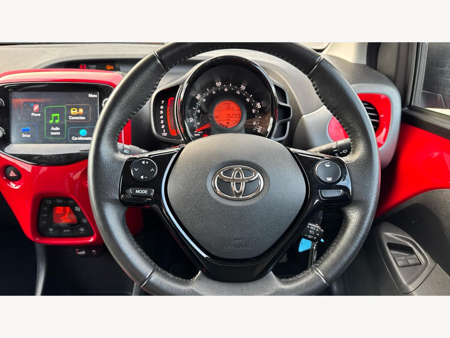 Used Toyota AYGO 2020 for sale - 76612935: Photo 10