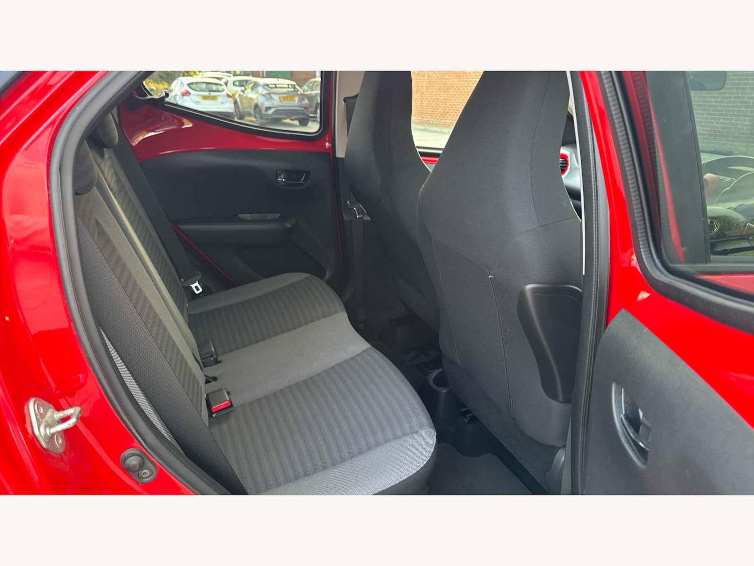 Used Toyota AYGO 2020 for sale - 76612935: Photo 14