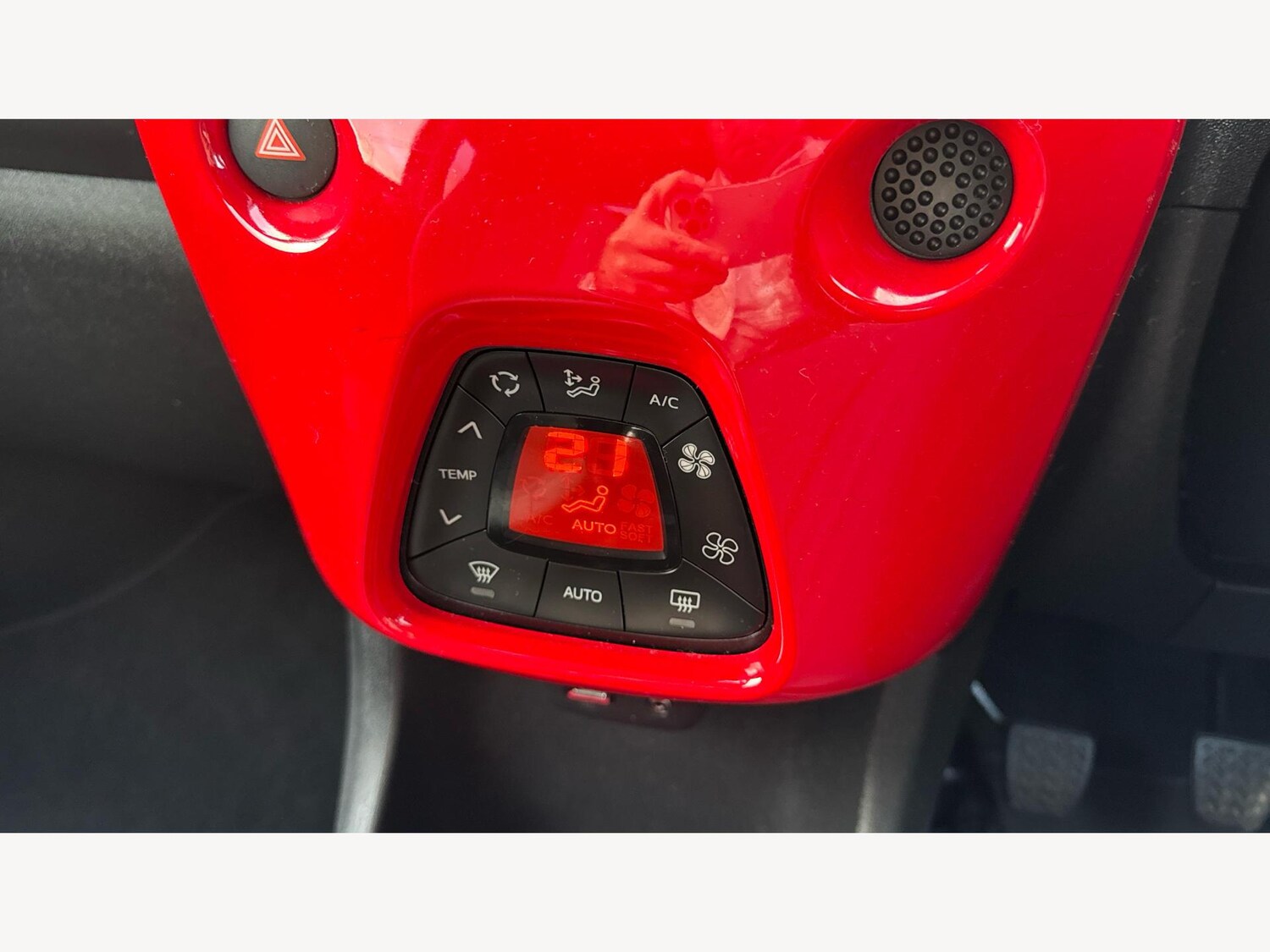 Used Toyota AYGO 2020 for sale - 76612935: Photo 25