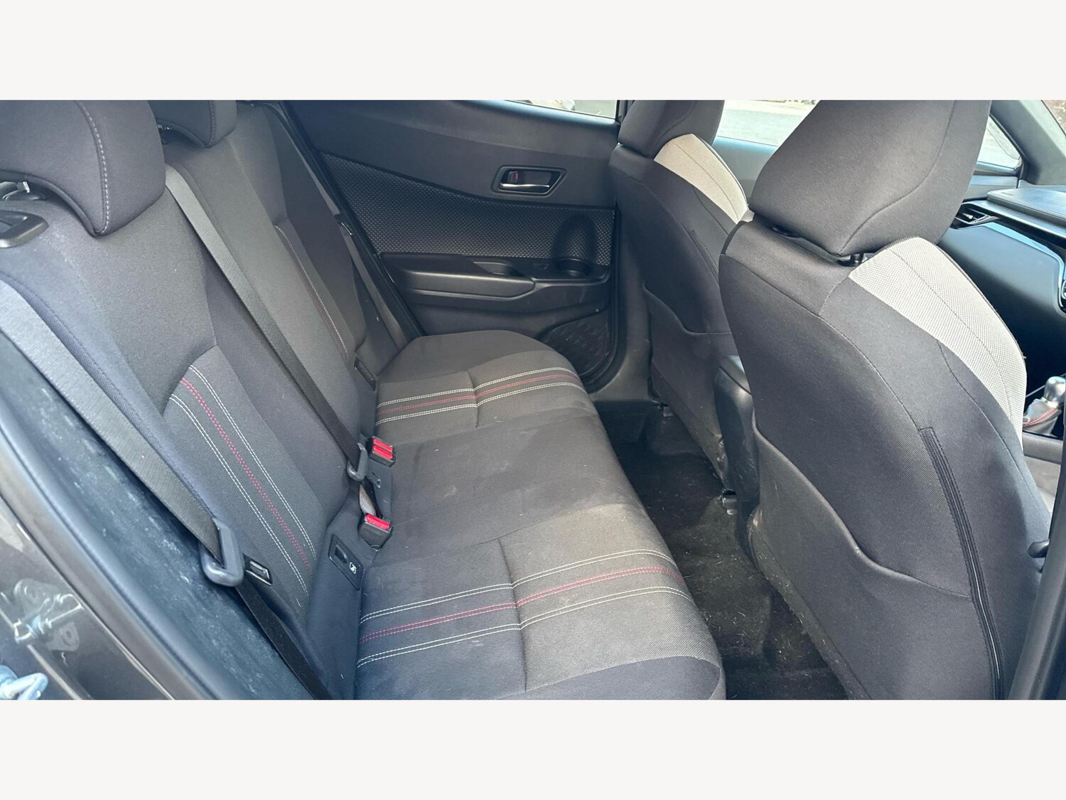 Used Toyota C-HR 2023 for sale - 77599118: Photo 14