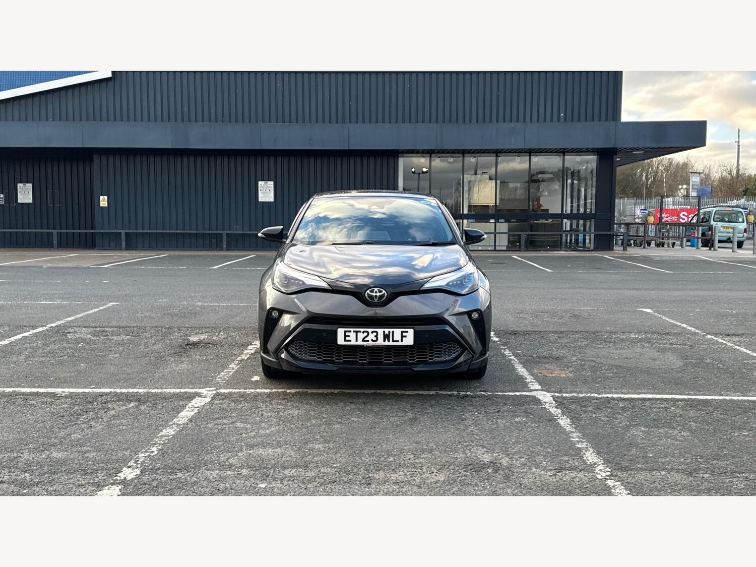 Used Toyota C-HR 2023 for sale - 77599118: Photo 17