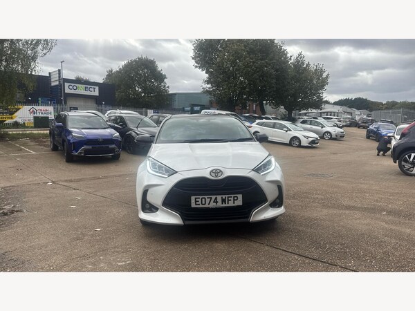 Used Toyota Yaris 2024 for sale - 76200037: Photo 17