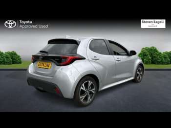 Used Toyota Yaris 2024 for sale - 74838379: Photo