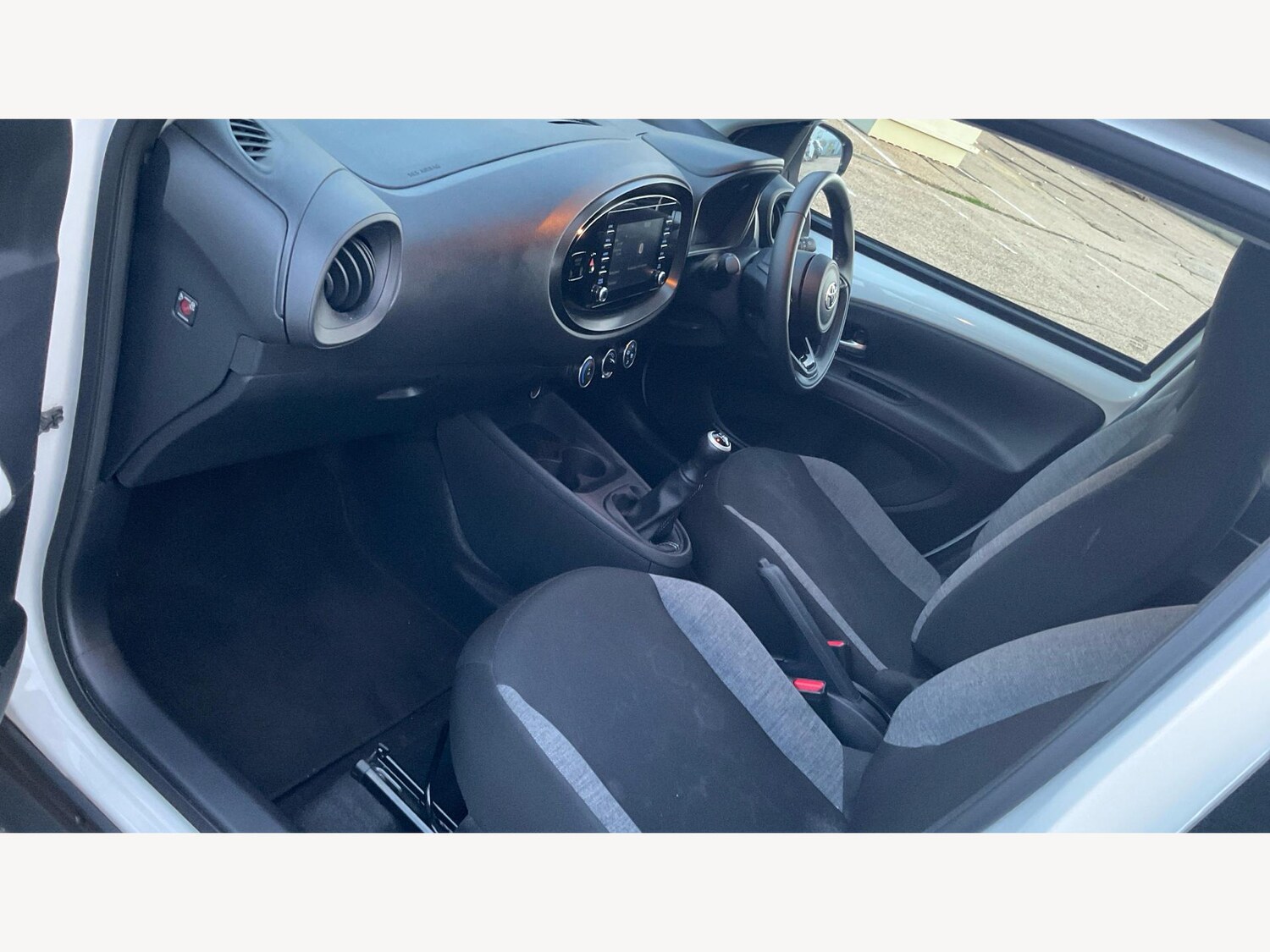 Used Toyota Aygo X for sale - 76612856: Photo 12