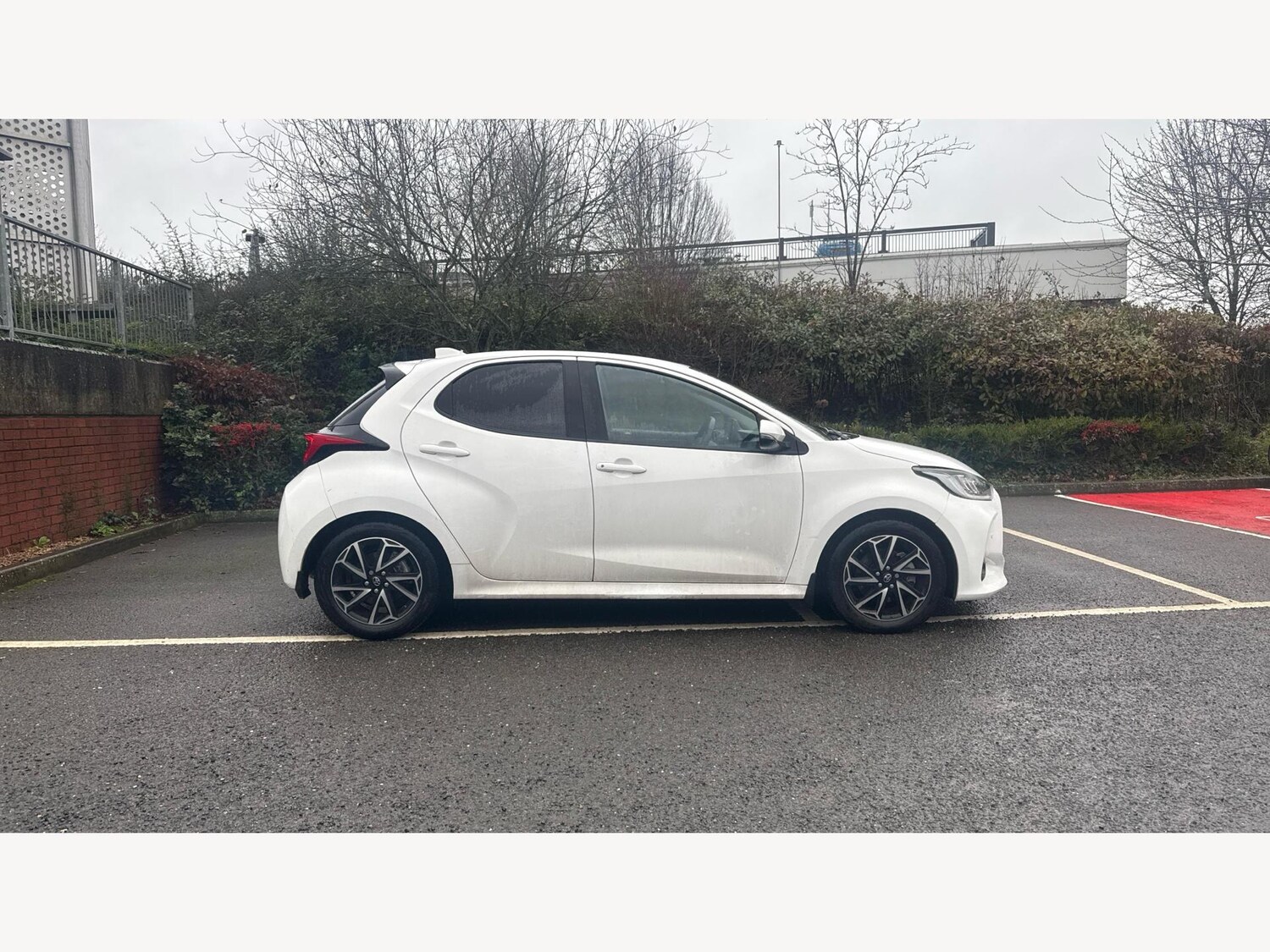 Used Toyota Yaris for sale - 77807805: Photo 18