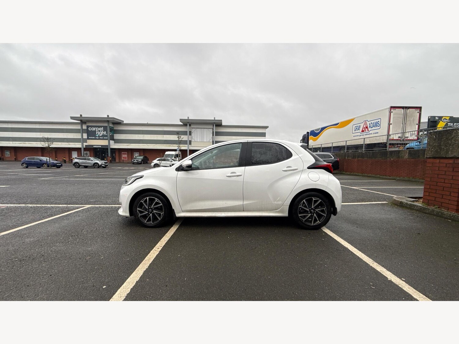 Used Toyota Yaris for sale - 77807805: Photo 19