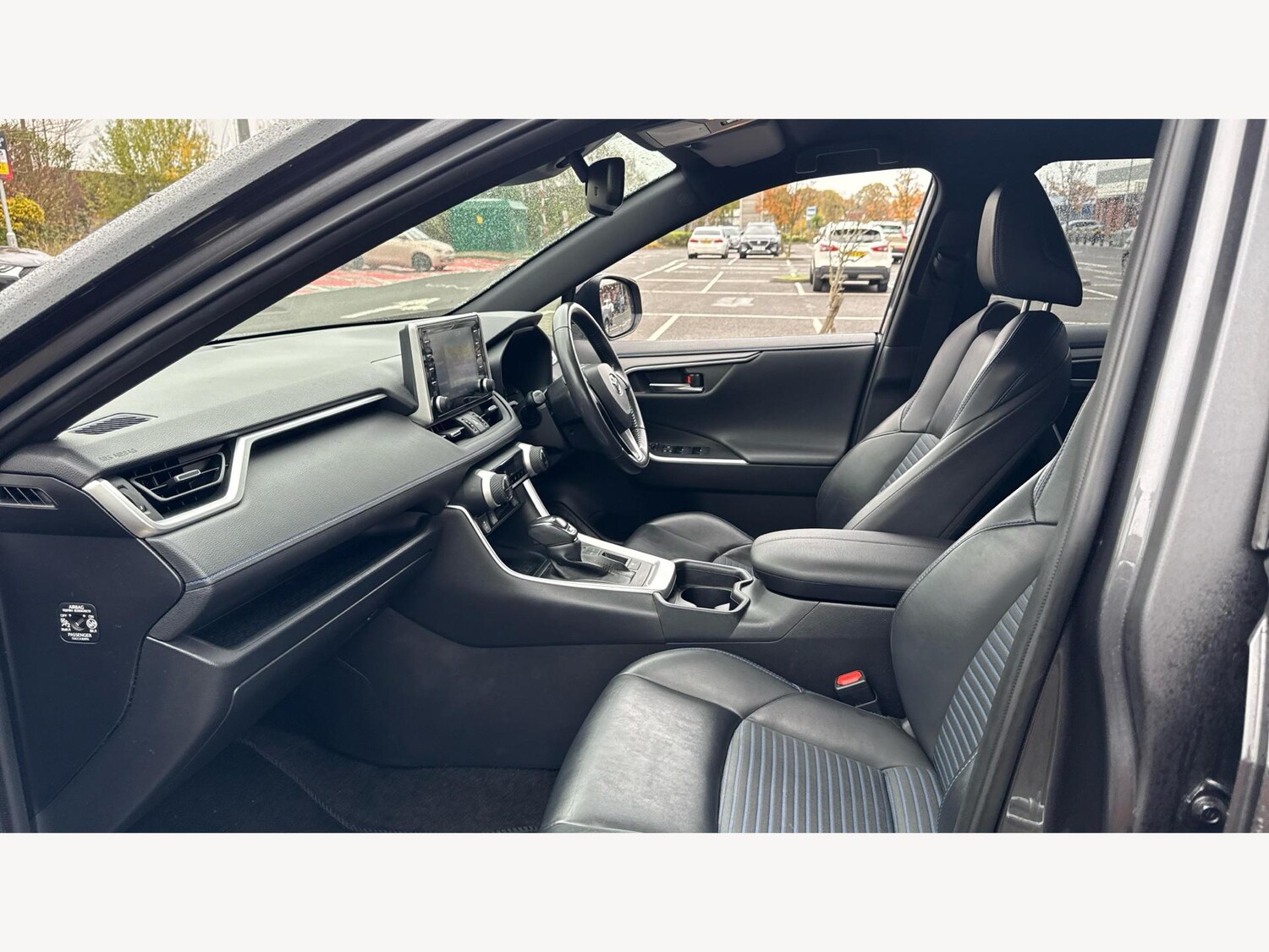 Used Toyota RAV4 2020 for sale - 76613214: Photo 12