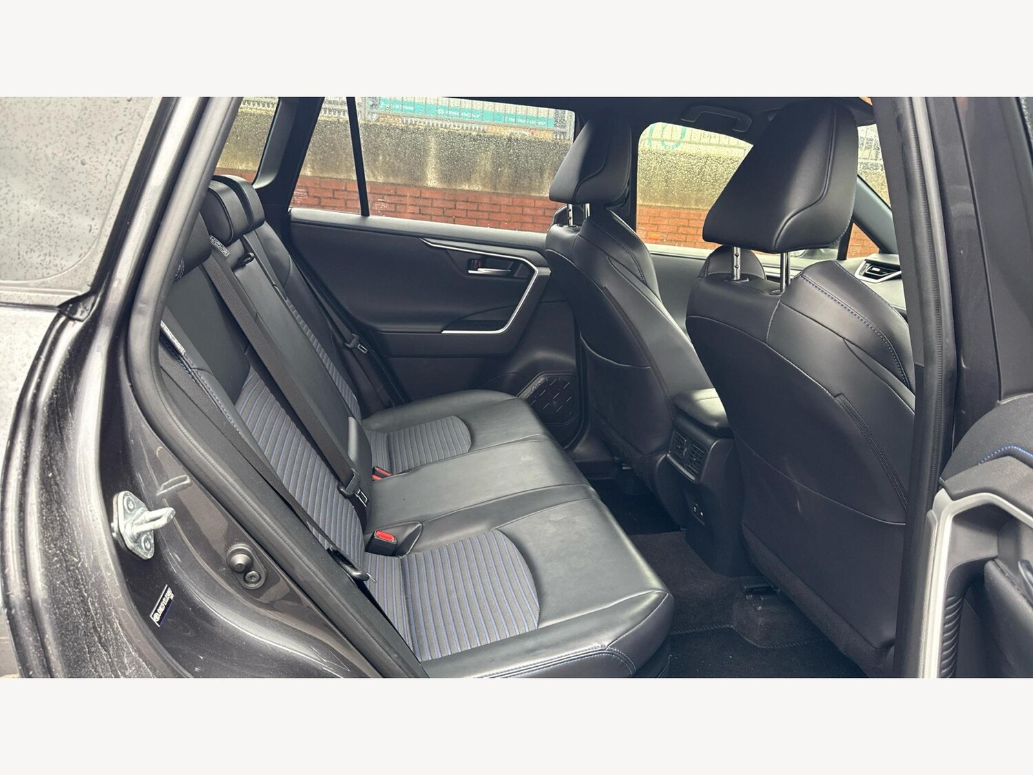 Used Toyota RAV4 2020 for sale - 76613214: Photo 13