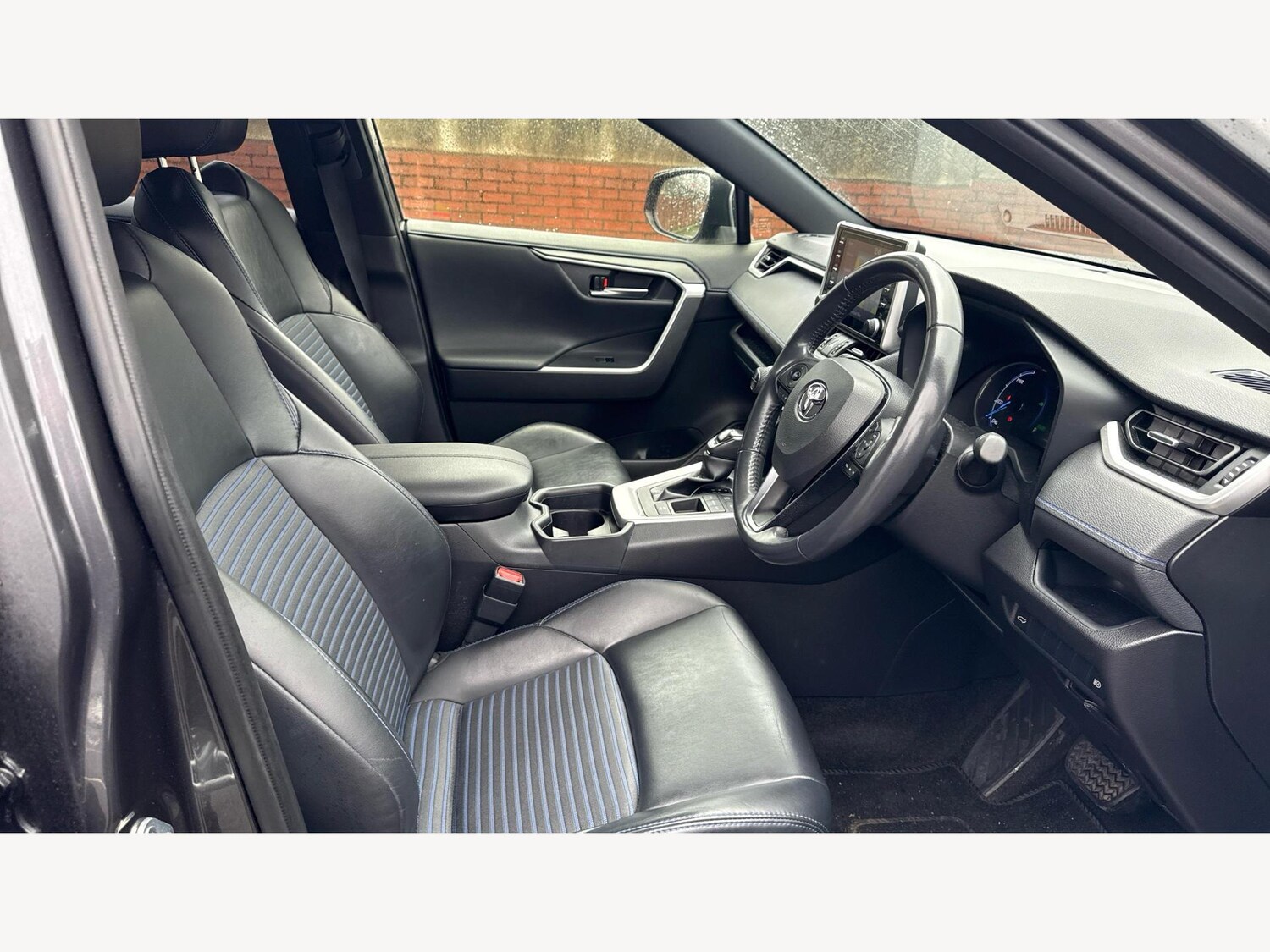 Used Toyota RAV4 2020 for sale - 76613214: Photo 14