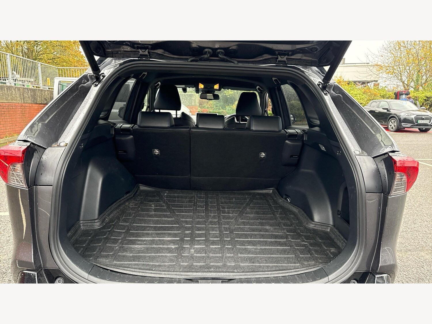 Used Toyota RAV4 2020 for sale - 76613214: Photo 16