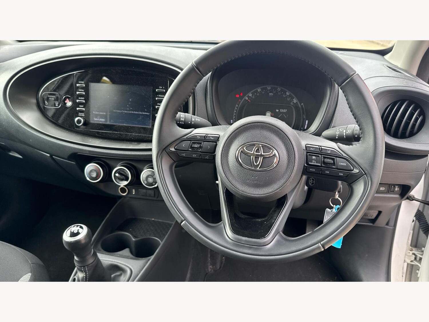 Used Toyota Aygo X for sale - 76613049: Photo 8