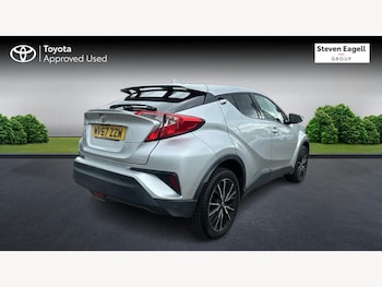 Used Toyota C-HR 2017 for sale - 79484797: Photo
