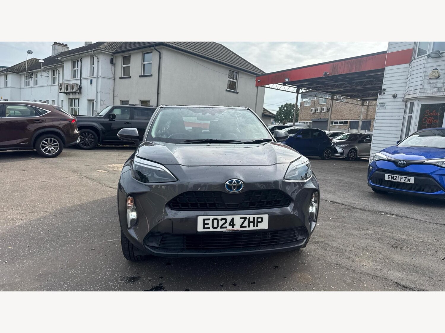 Used Toyota Yaris Cross 2024 for sale - 76200890: Photo 17
