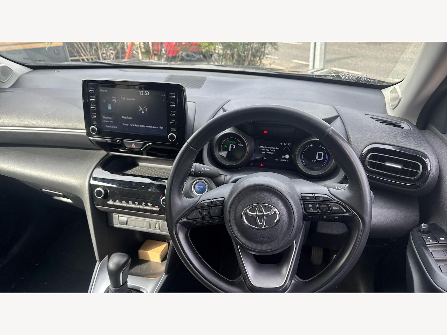 Used Toyota Yaris Cross 2024 for sale - 76200890: Photo 8