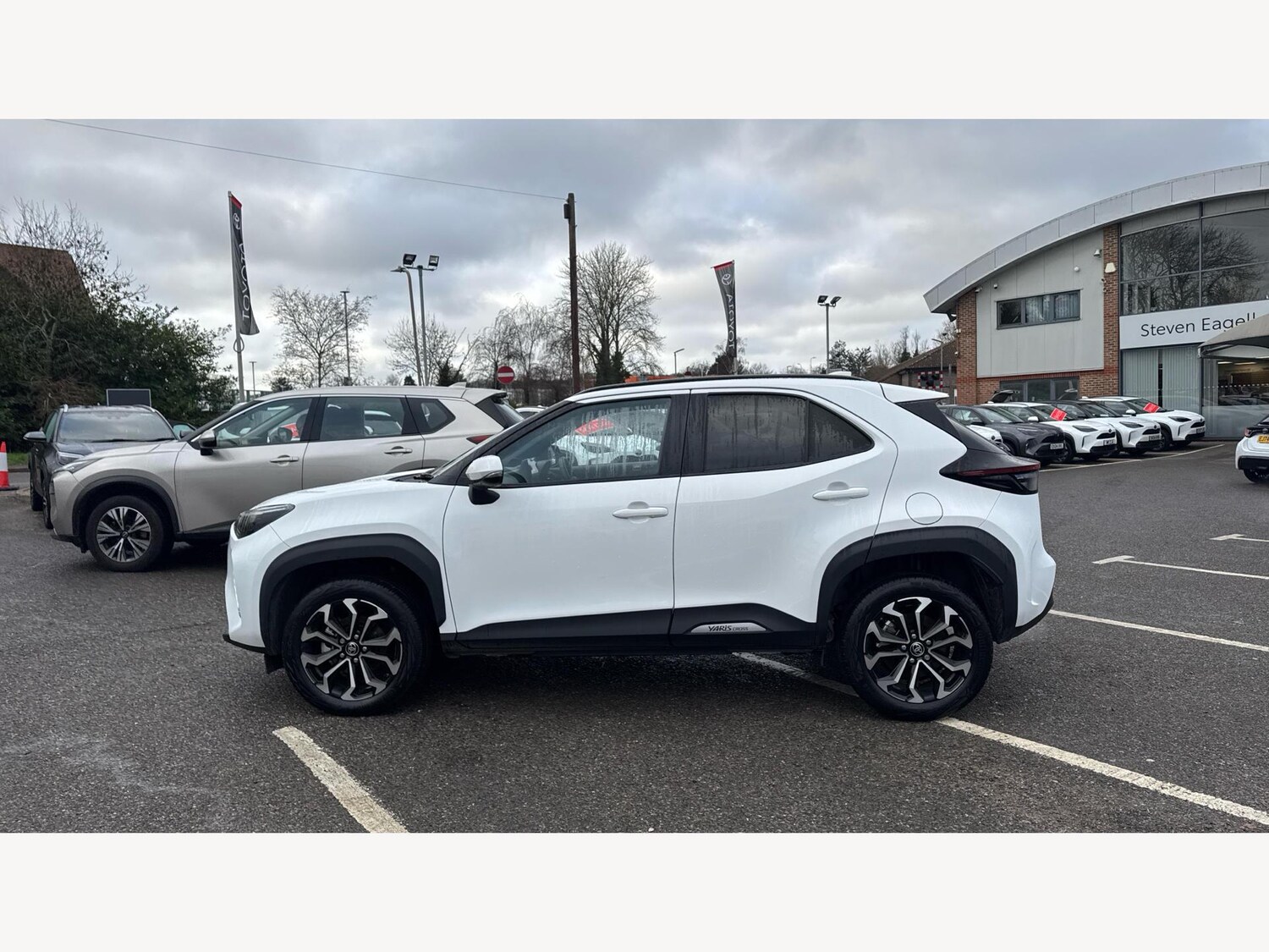 Used Toyota Yaris Cross 2024 for sale - 77626187: Photo 19