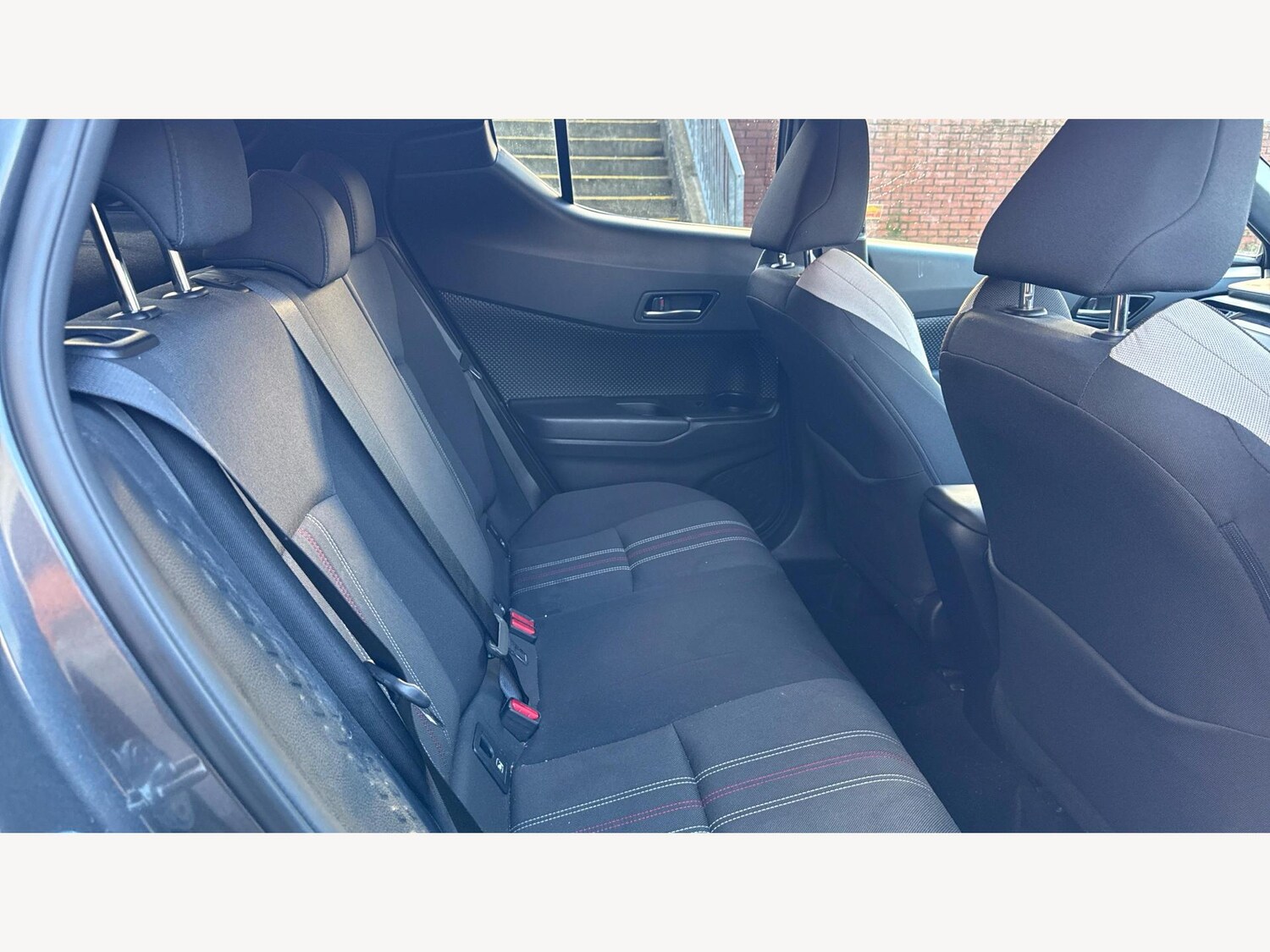 Used Toyota C-HR 2022 for sale - 76936525: Photo 14