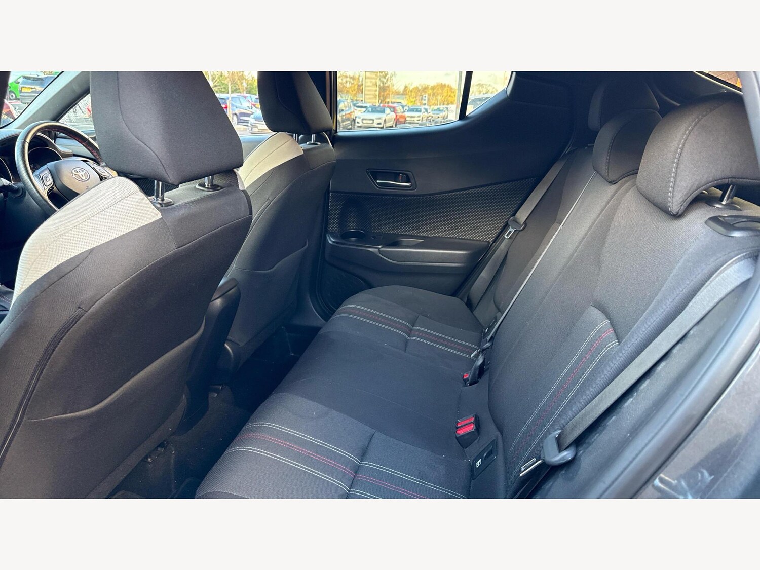 Used Toyota C-HR 2022 for sale - 76936525: Photo 15