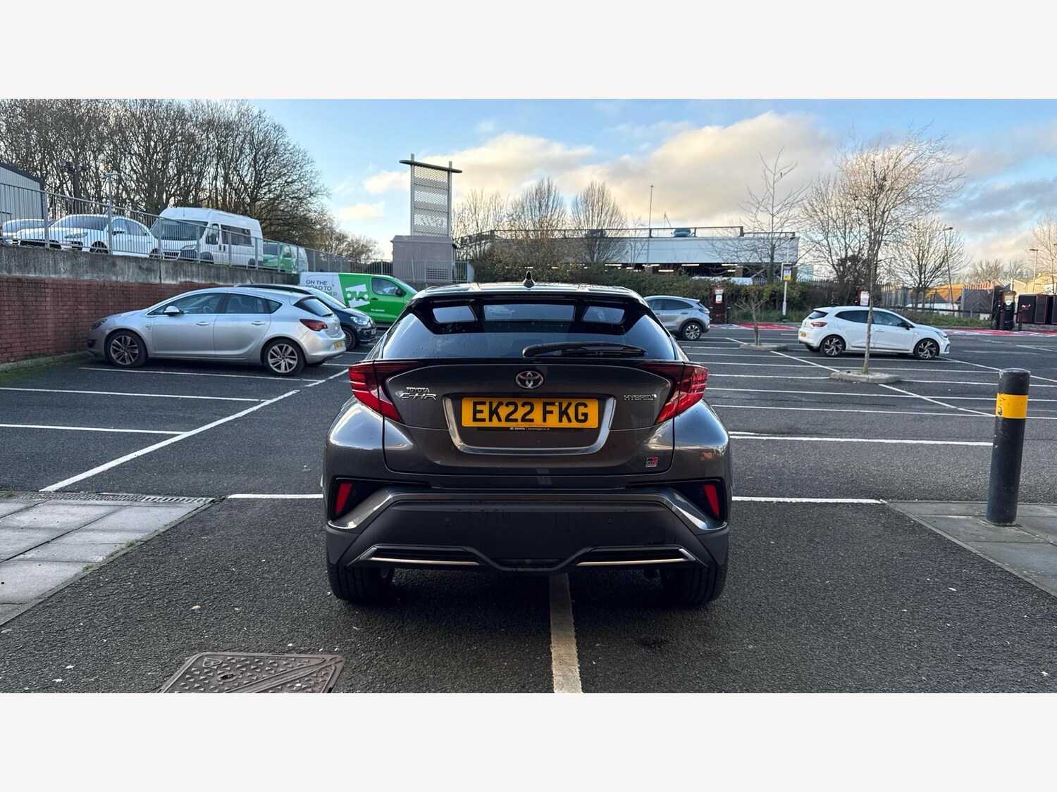 Used Toyota C-HR 2022 for sale - 76936525: Photo 21