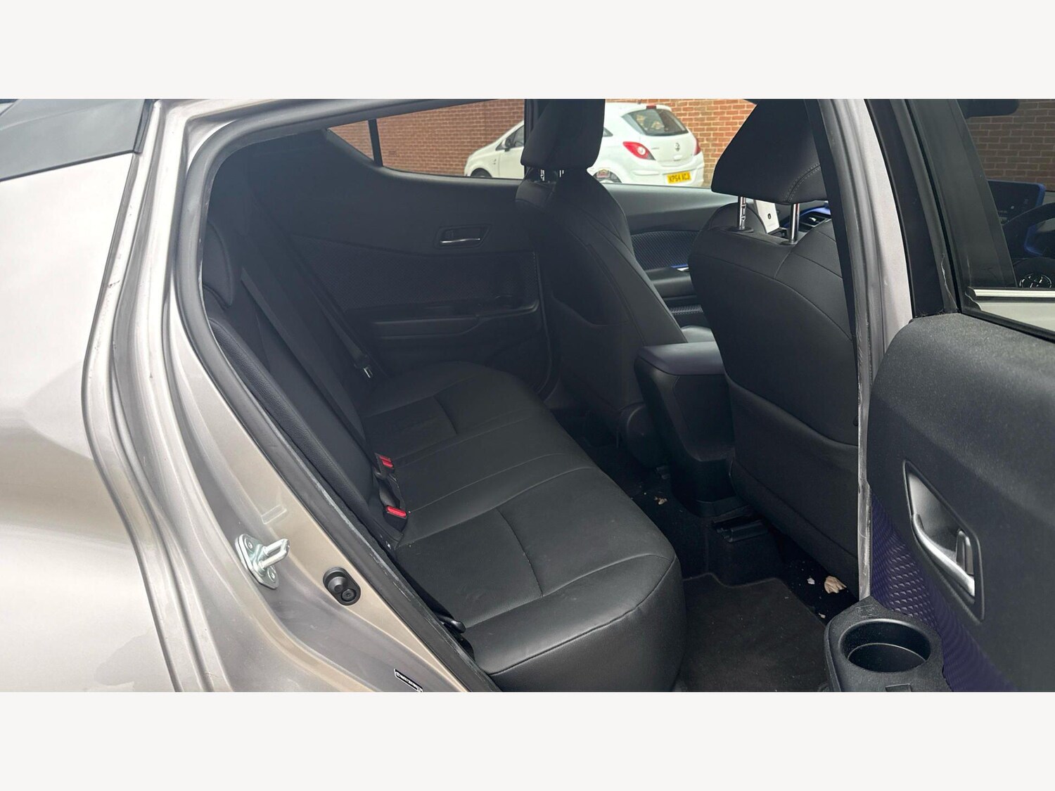 Used Toyota C-HR for sale - 77909439: Photo 14