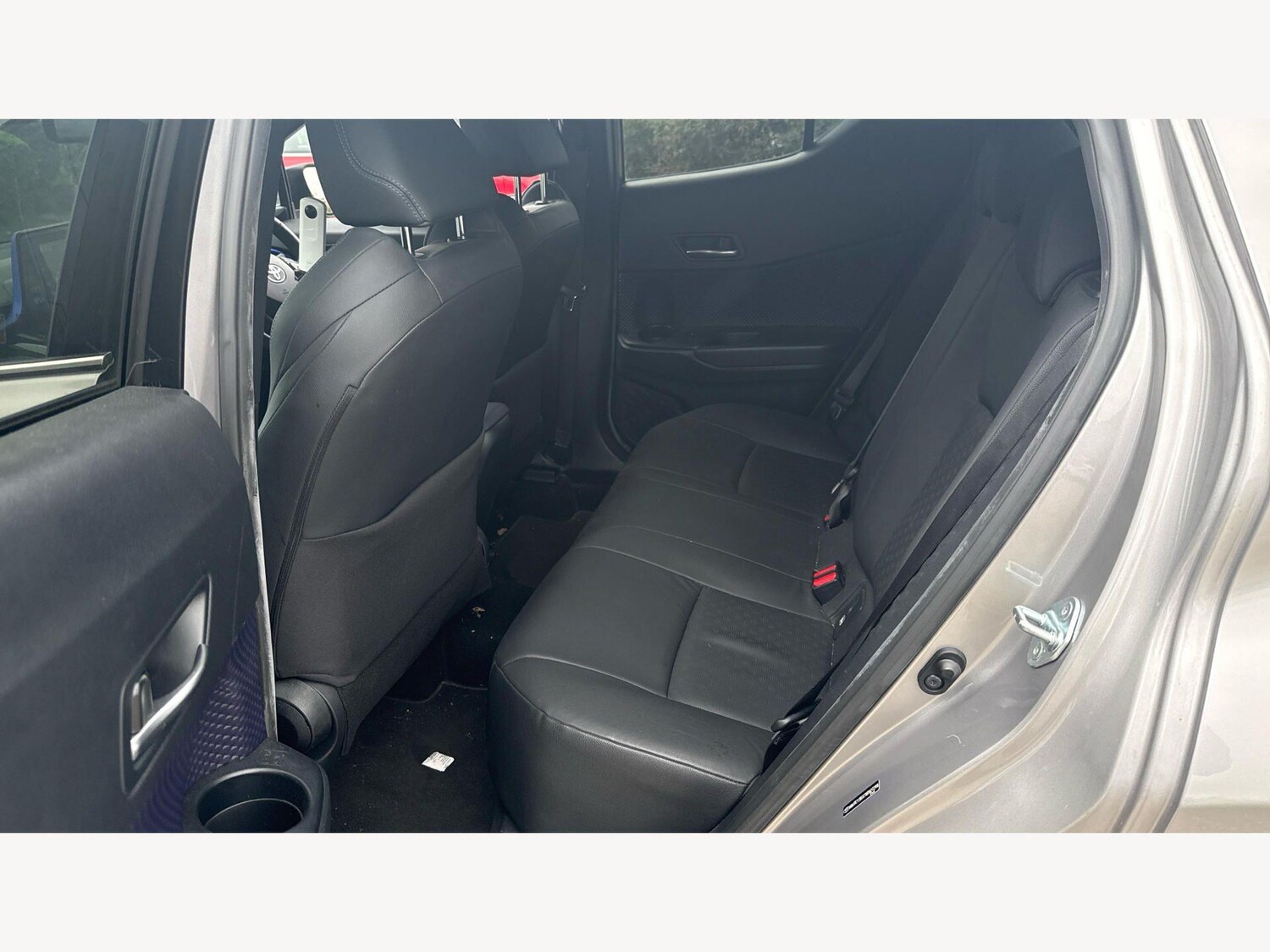 Used Toyota C-HR for sale - 77909439: Photo 15