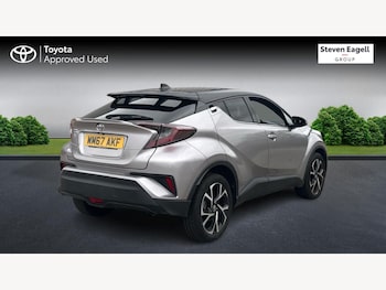 Used Toyota C-HR 2018 for sale - 77909439: Photo