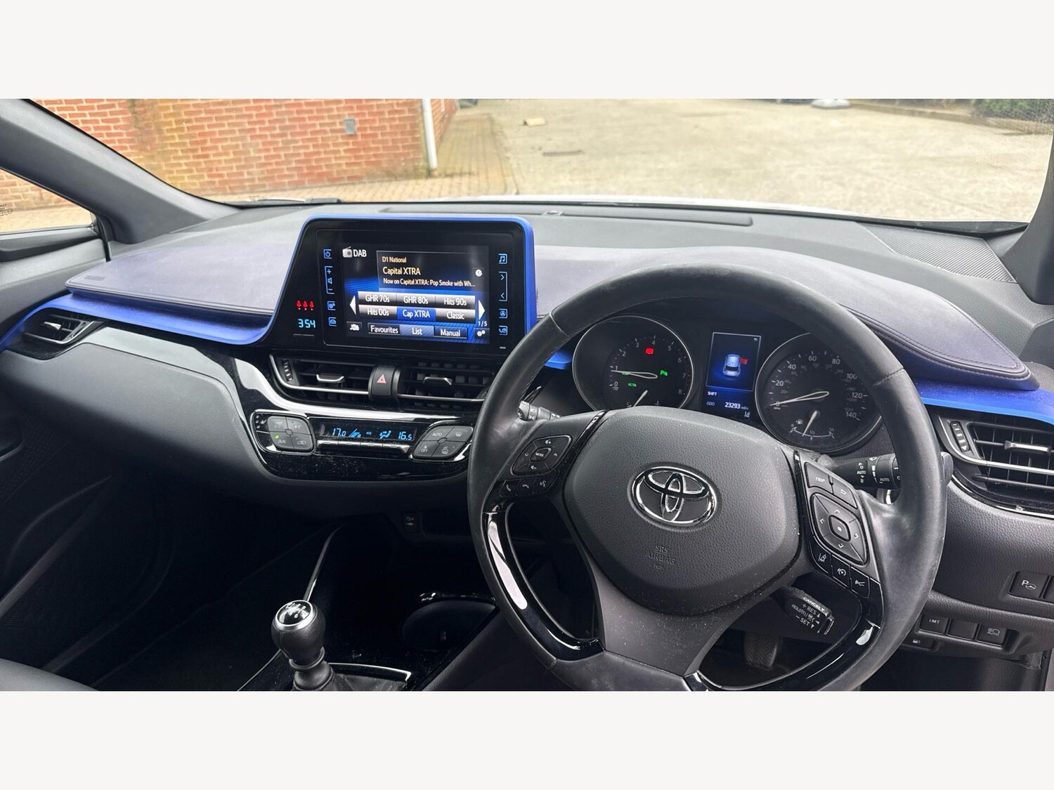 Used Toyota C-HR for sale - 77909439: Photo 8