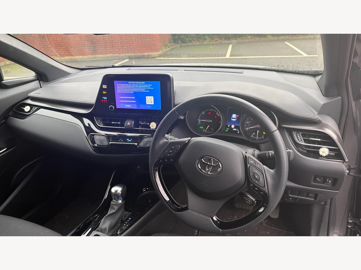 Used Toyota C-HR 2023 for sale - 77191604: Photo 10