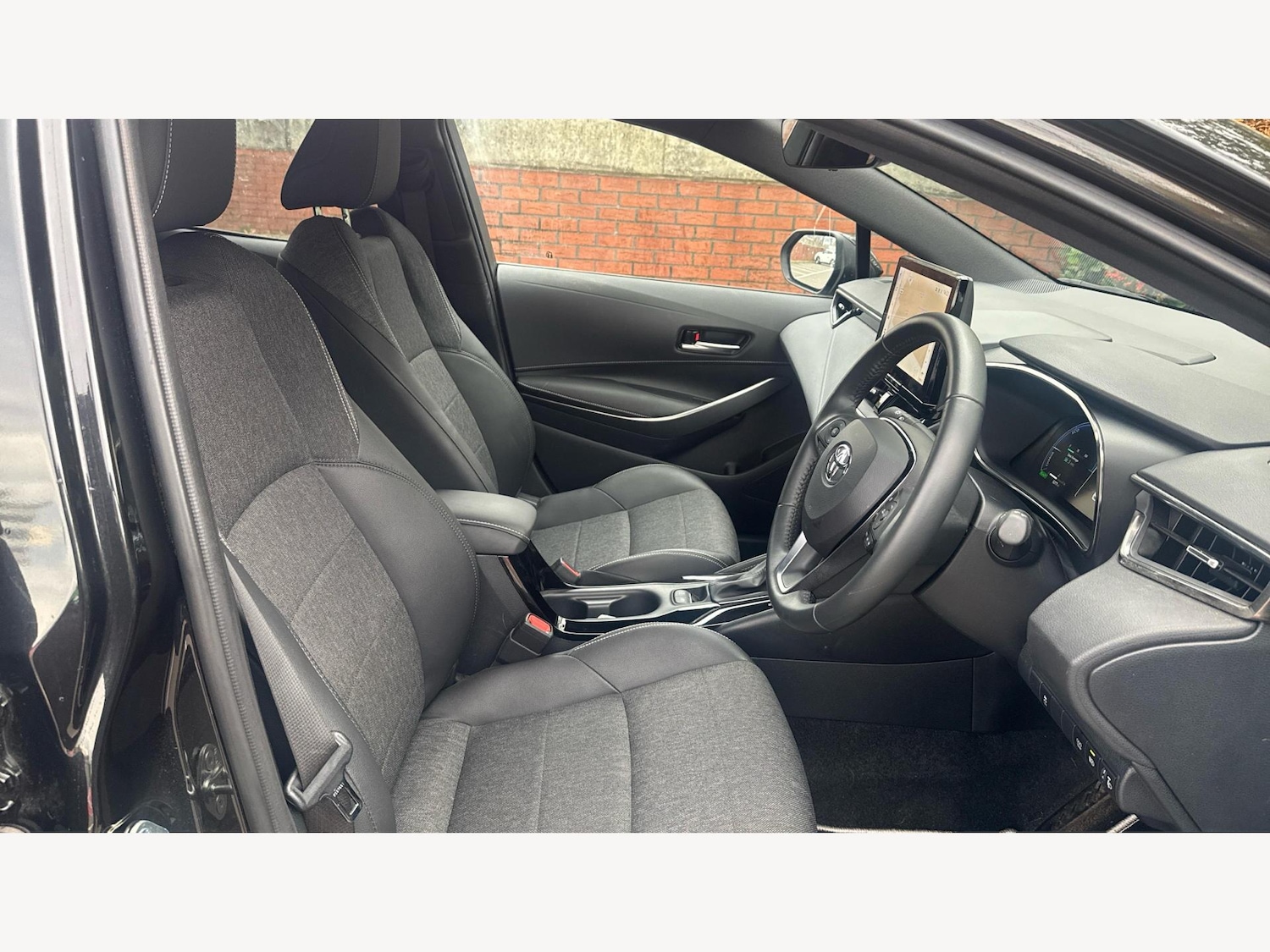 Used Toyota Corolla 2023 for sale - 76612913: Photo 13