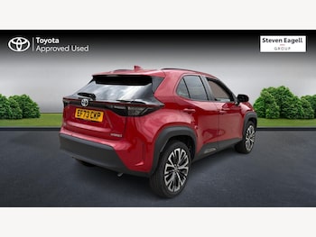 Used Toyota Yaris Cross 2023 for sale - 79336717: Photo
