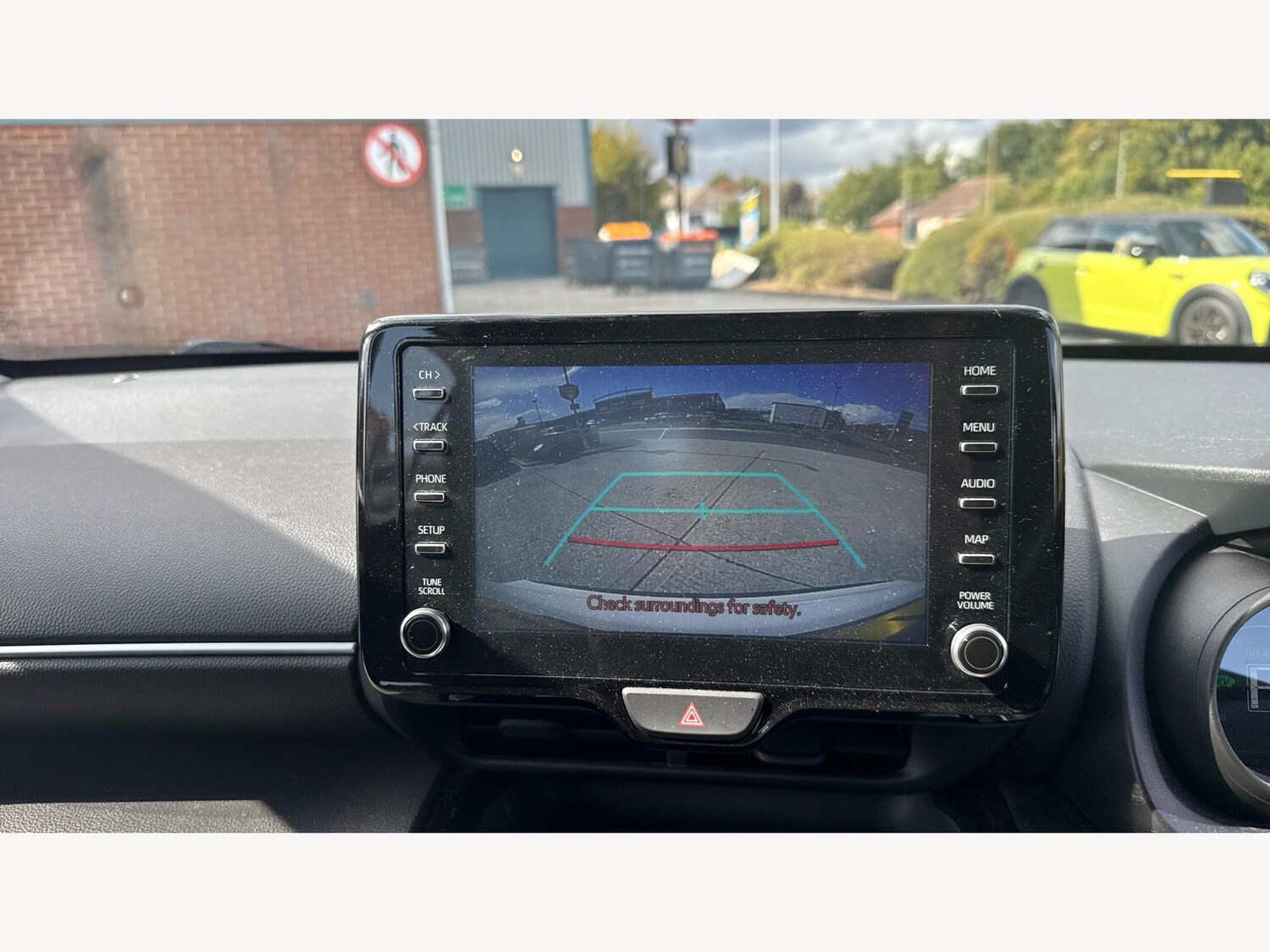 Used Toyota Yaris Cross 2024 for sale - 75977799: Photo 22