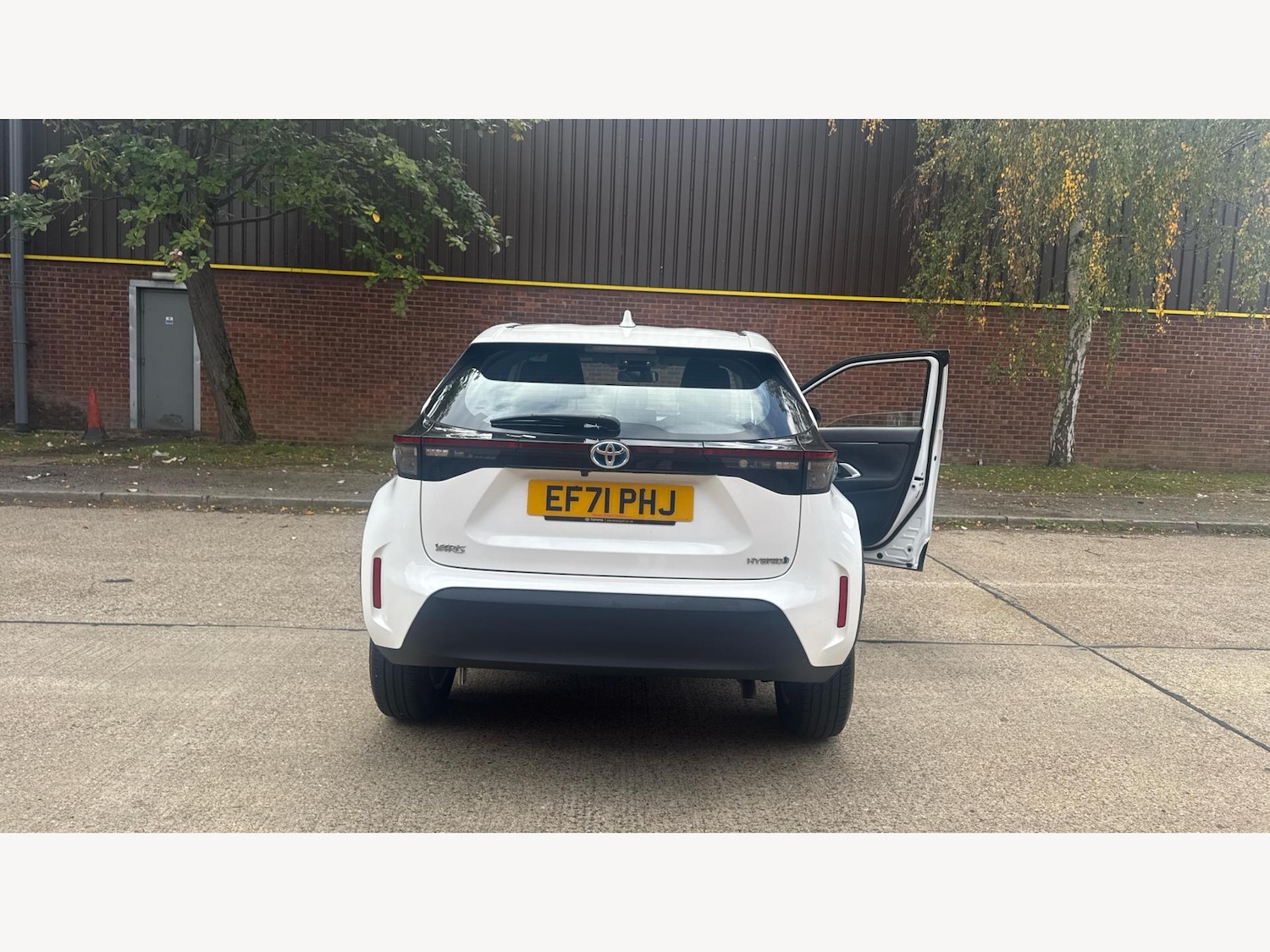 Used Toyota Yaris Cross 2022 for sale - 76371264: Photo 21