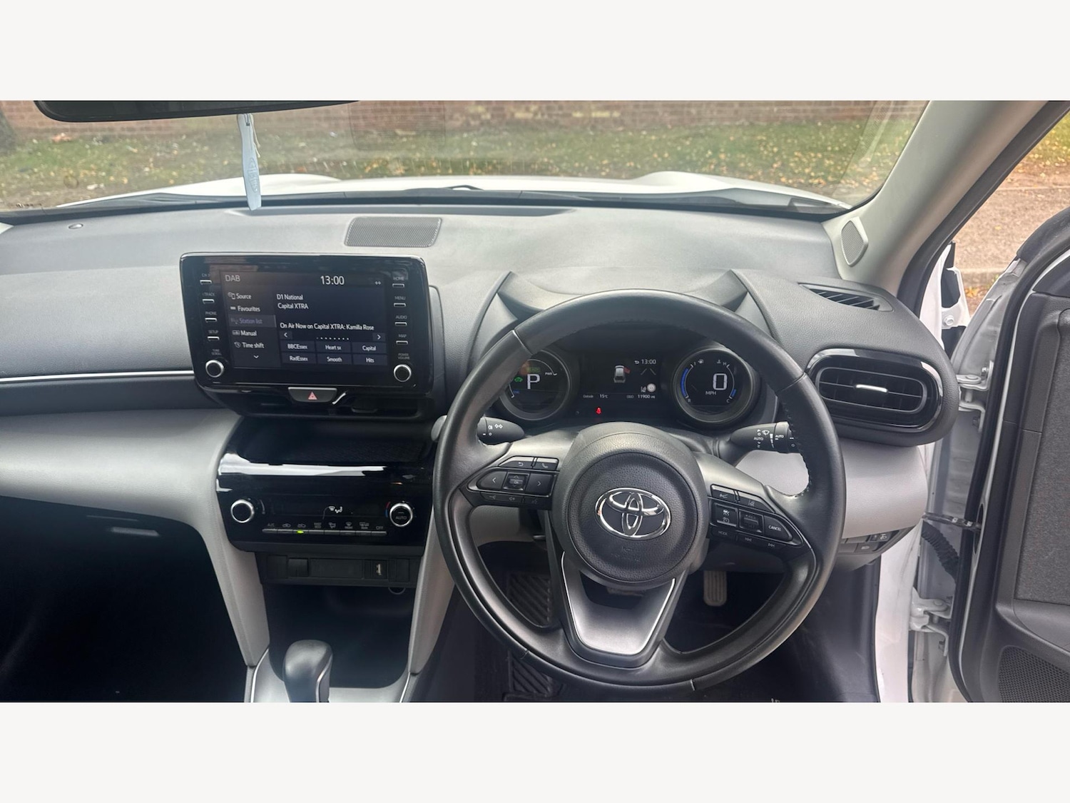 Used Toyota Yaris Cross 2022 for sale - 76371264: Photo 7
