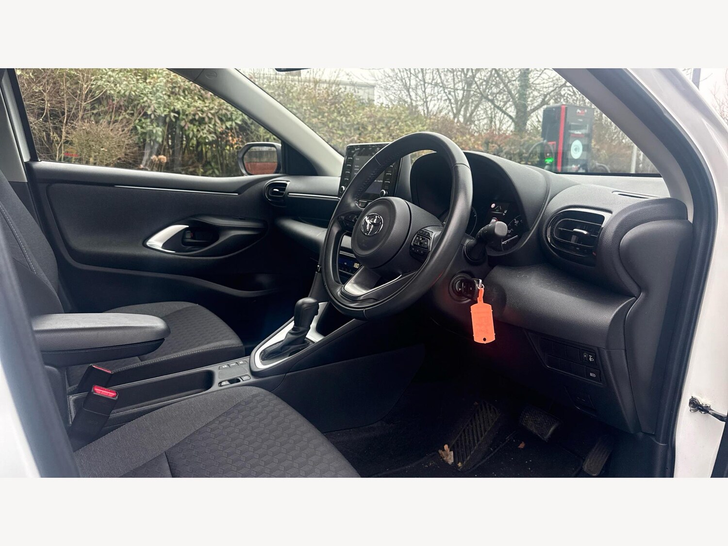 Used Toyota Yaris for sale - 77809159: Photo 13